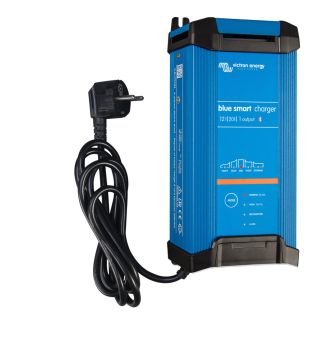 blue smart ip22 charger 12v 20a